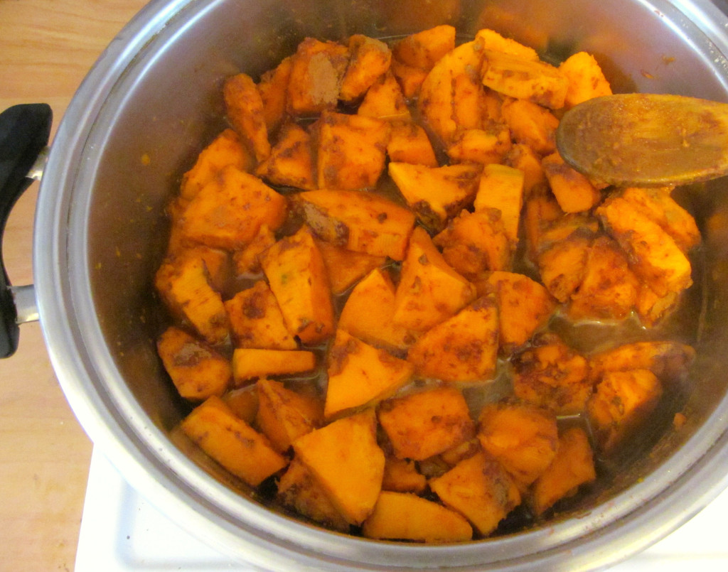 One Pot Pumpkin Soup|www.andthentherewasfood.co.za